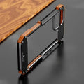 Capa Bumper Metal e Madeira para iPhone 16 15 14 13 12